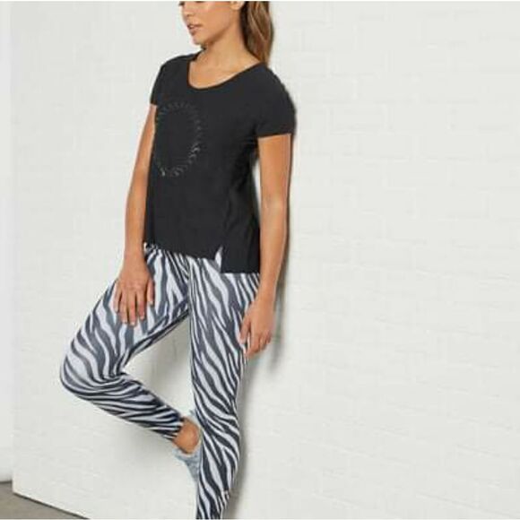 Nike NSW Sportswear Animal Printed Tiger Clash Women's Leggings Compression Pant - Picture 9 of 10